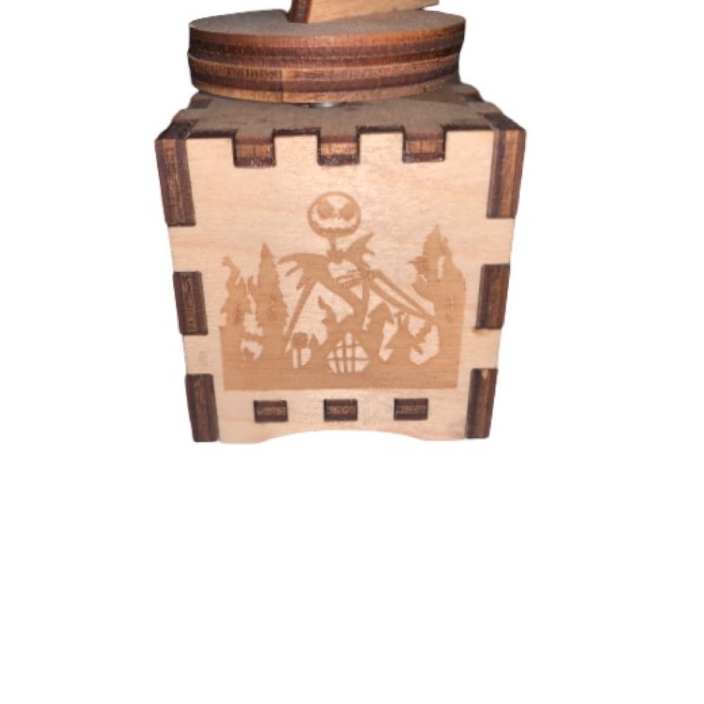 LAST ONE! Nightmare Before Christmas Music Box Toy - Picture 4 of 7